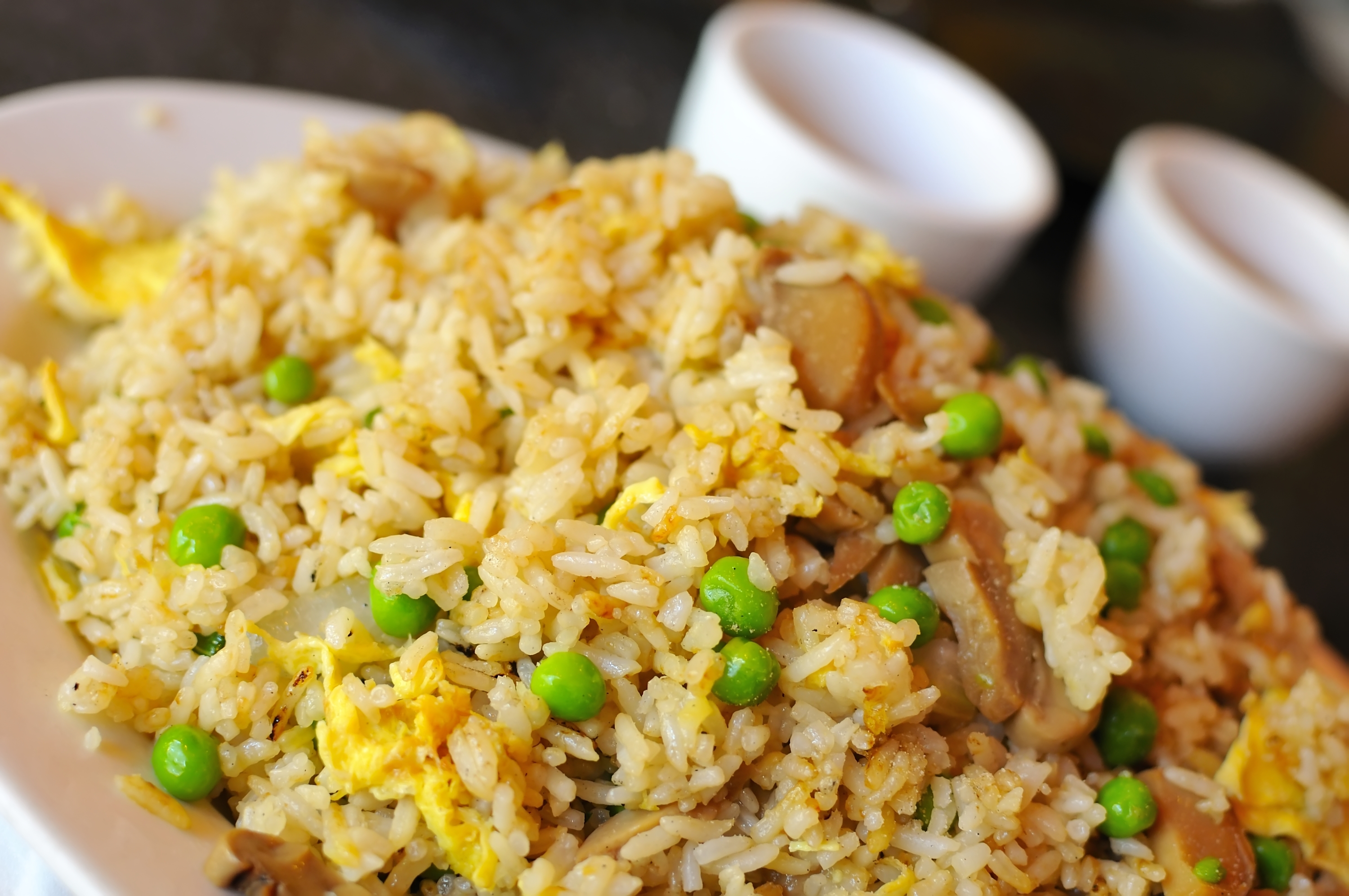 Рис с яйцом по‑китайски