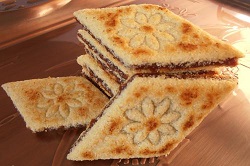 Брадж - алжирское печенье с финиками на сковороде