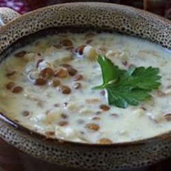 Суп Рашуф (йогуртовый суп с чечевицей и пшеницей)