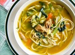 Тукпa – тибетский суп на основе лапши и наваристого бульона
