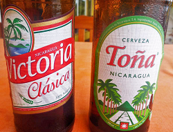 Tona и Victoria местное пиво