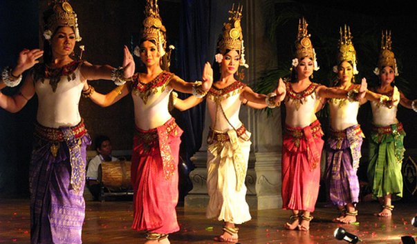 Обычаи и традиции Лаоса