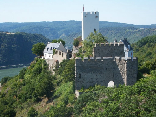 Замок Штерренберг